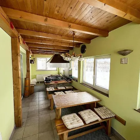 Kuca Za Odmor Ivkovic クープレス